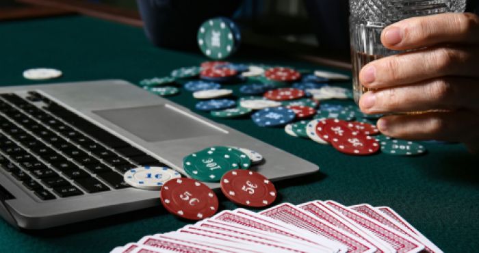 Play Poker Online